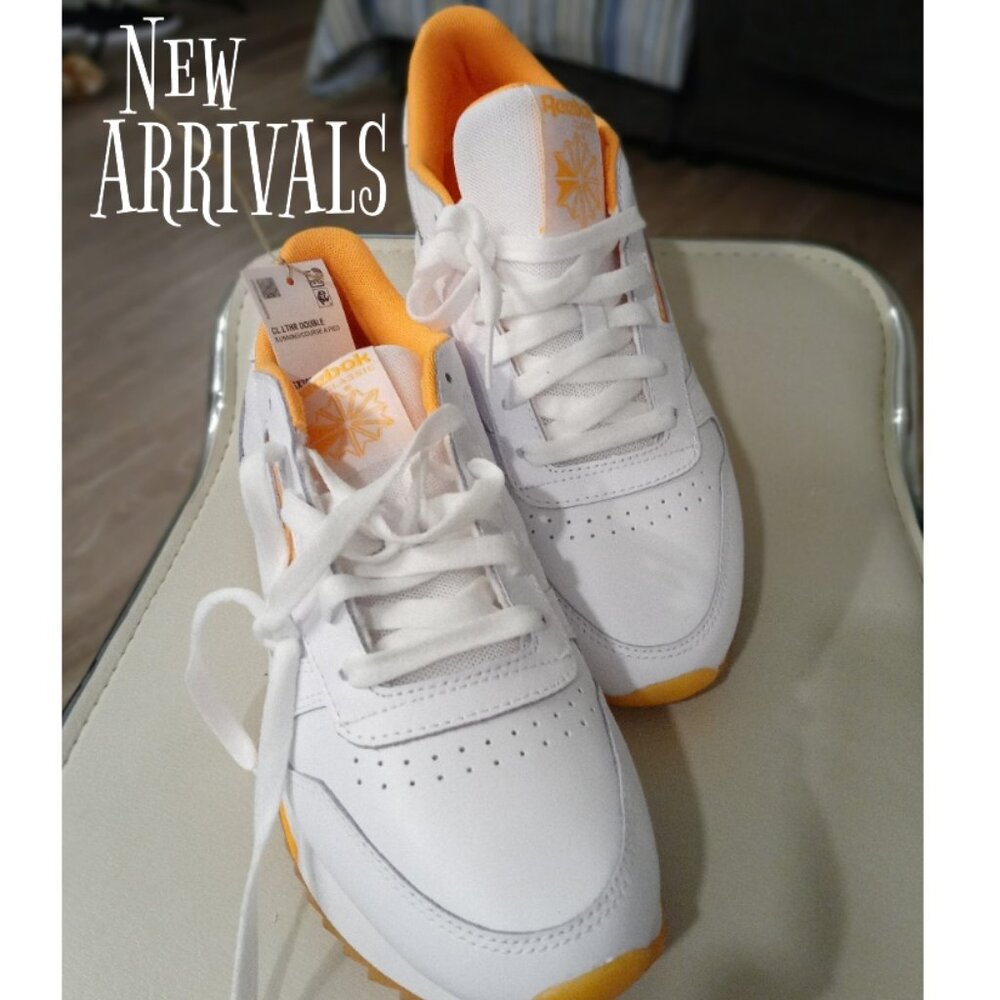 Reebok Women's CL the Double Running GX3025 White/Orange Sneakers Size 9